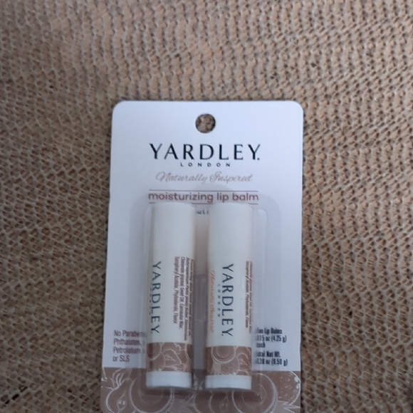 Yardley lip gloss Pack  New - Picture 1 of 4